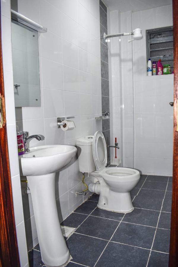 Apartment Serene And Cosy Fully Furnished One Bedroom In Town *